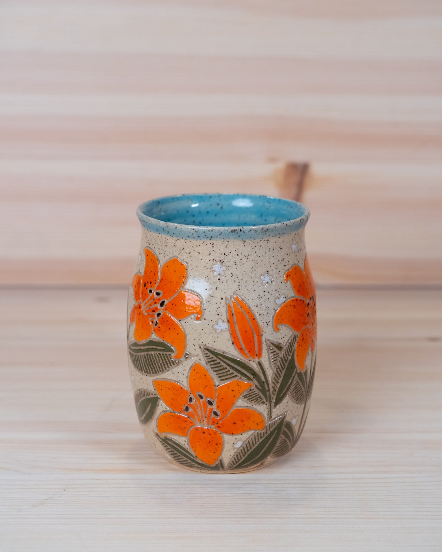 Lily Mug - 004
